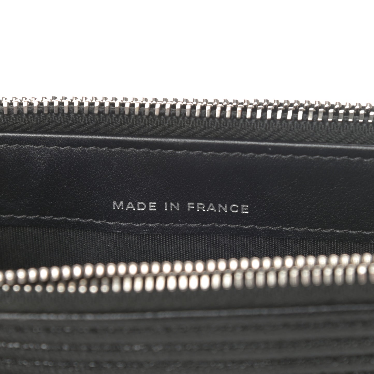 Caviar Quilted Small Boy Clutch With Chain Black