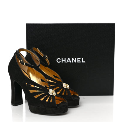 Chanel Suede Calfskin Pearl Shamrock CC Sandals 37 Black 9 of 9