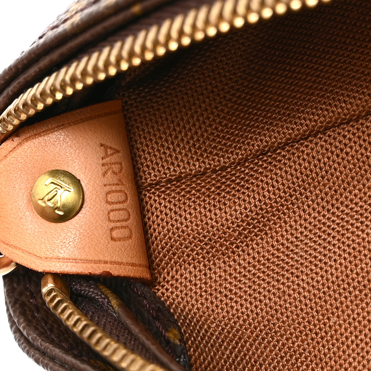 Louis Vuitton Monogram Cabas Mezzo 7 of 11