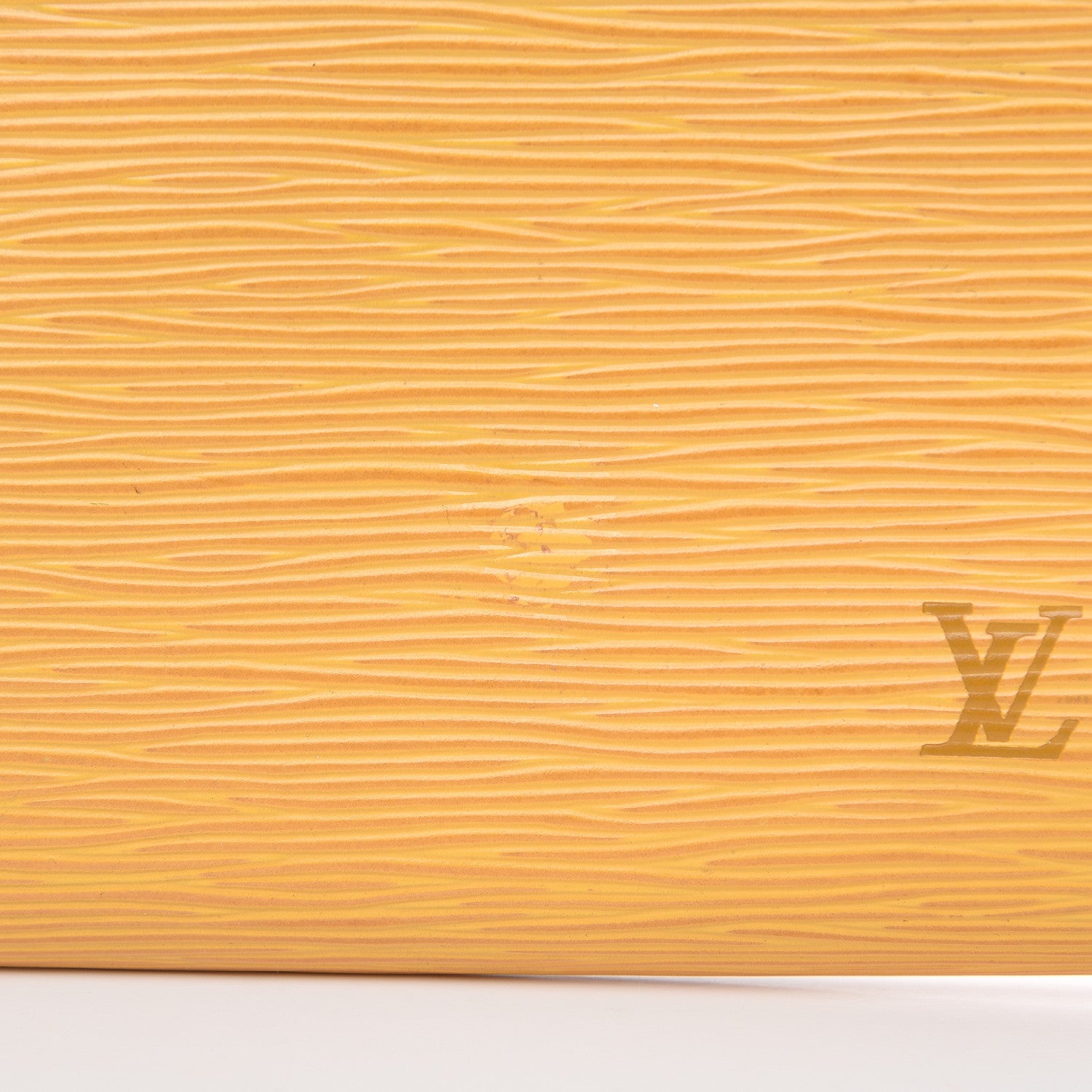 Louis Vuitton Epi Pochette Accessories 24 Tassil 9 of 14