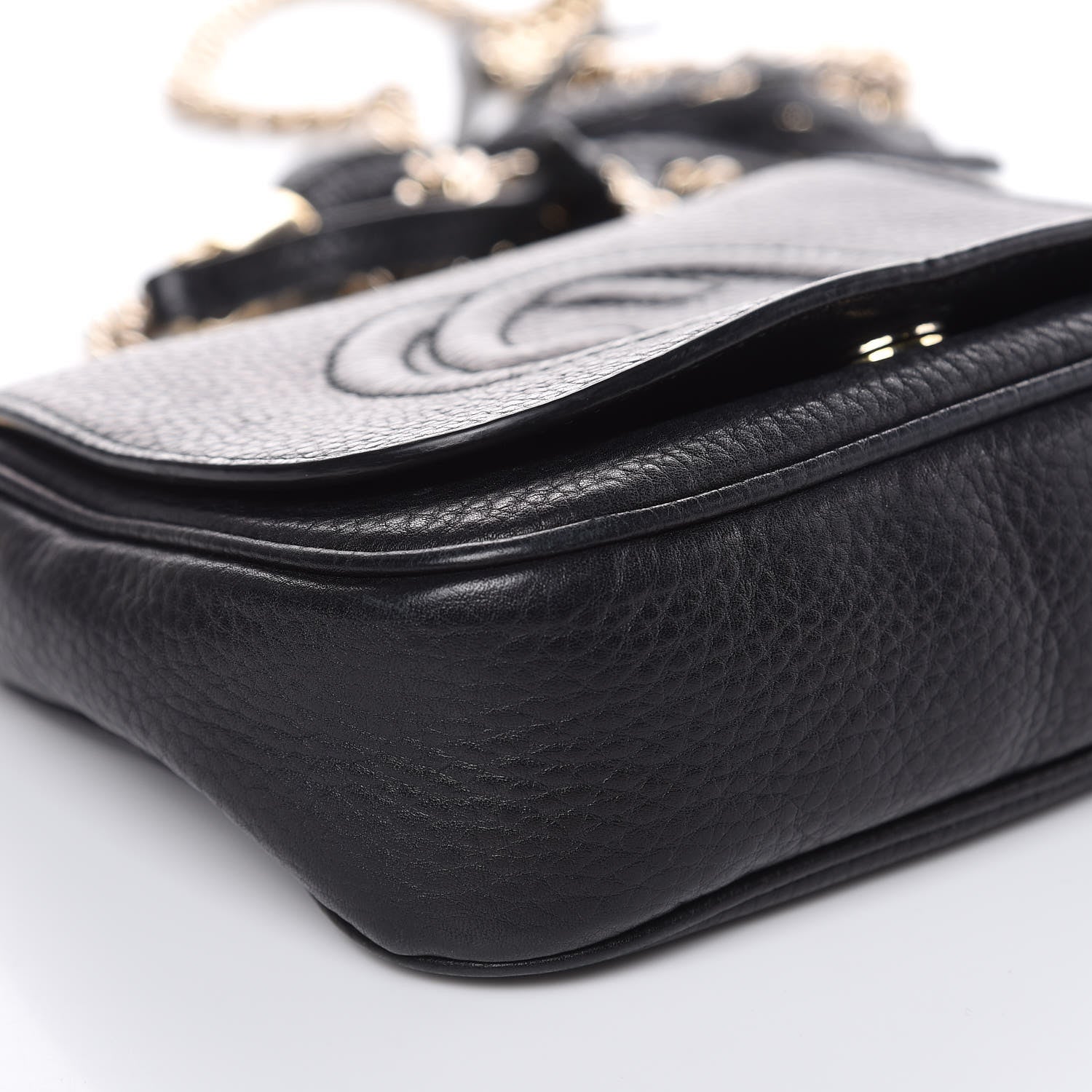Gucci Pebbled Calfskin Small Soho Flap Crossbody Black 8 of 15