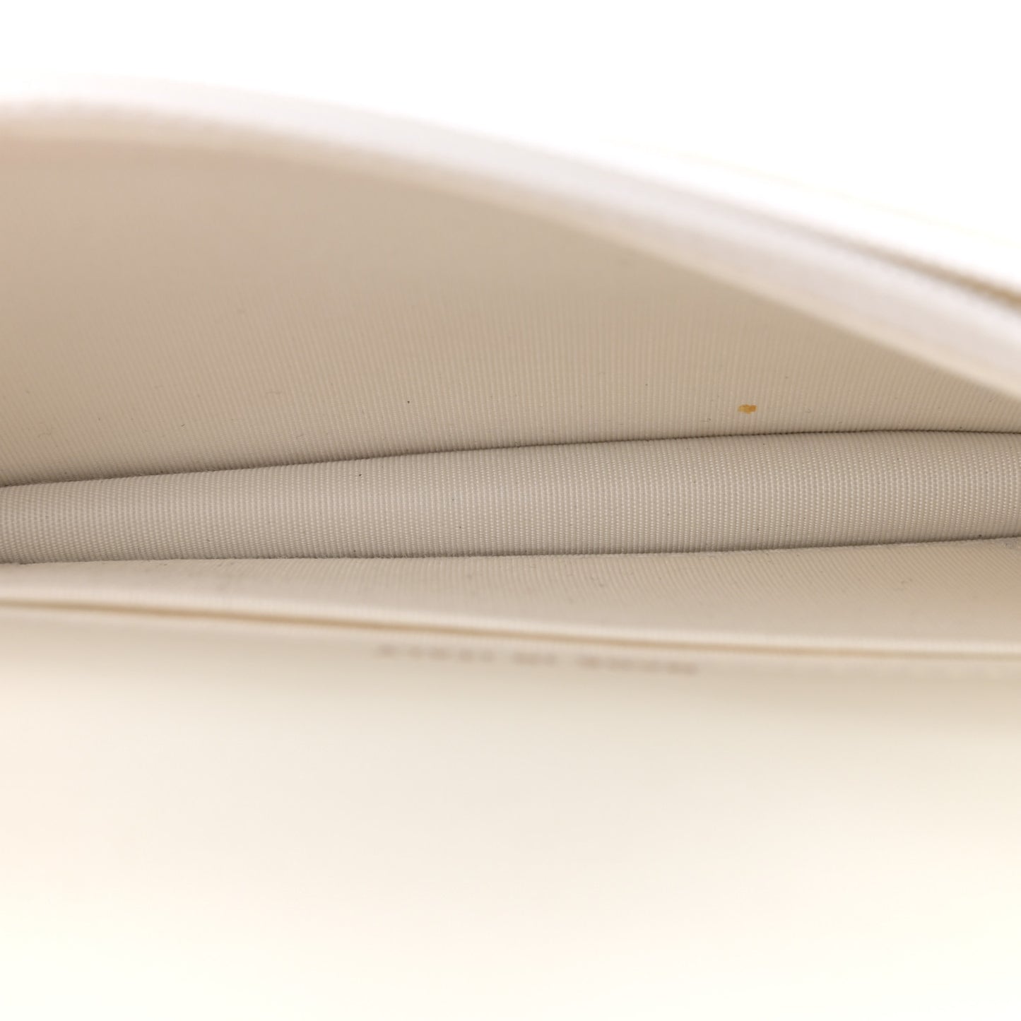 Calfskin Quilted Maxi Pearls Clutch With Chain White