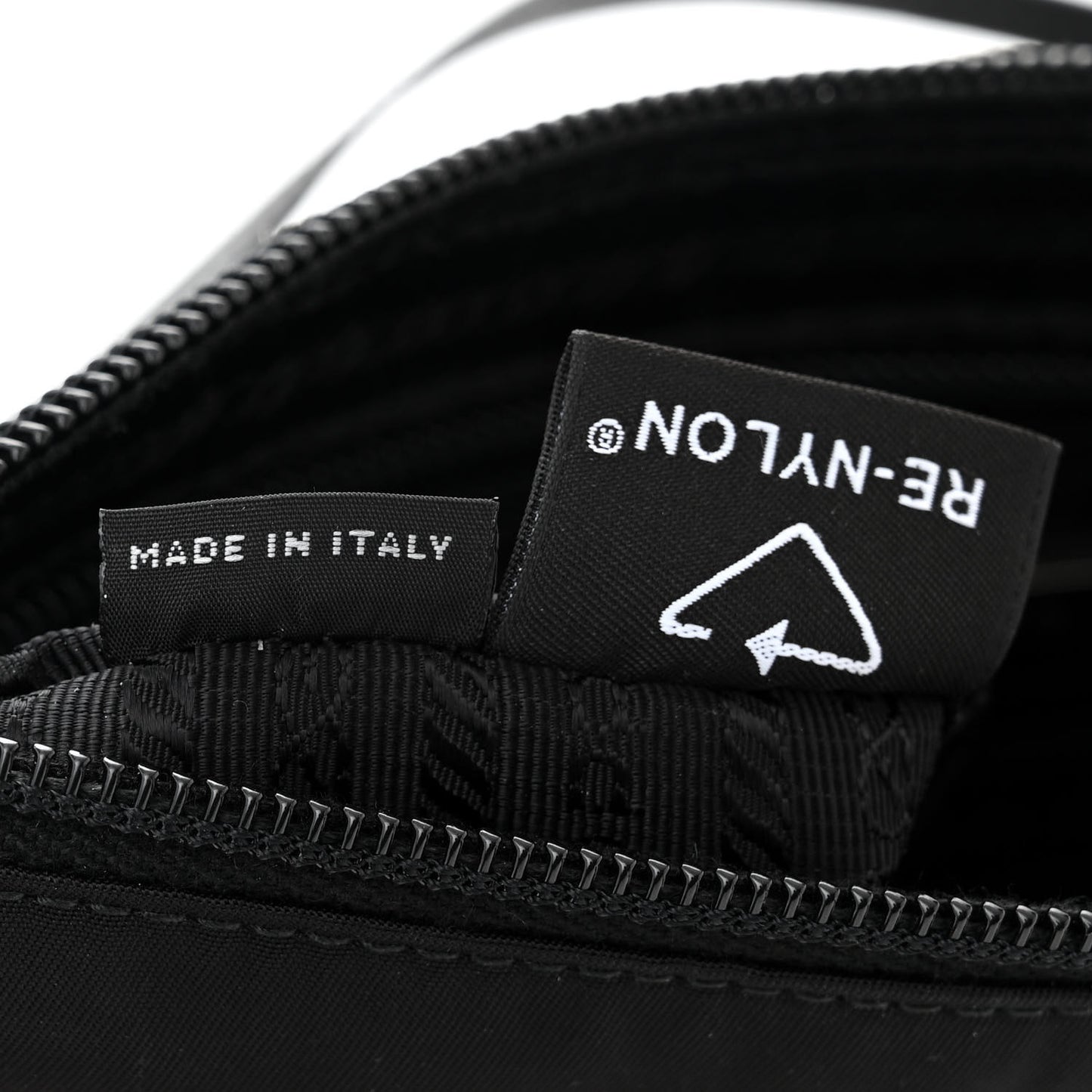 Tessuto Nylon Saffiano Pochette Black