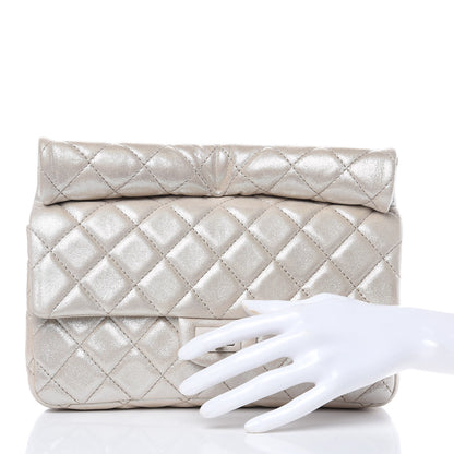 Chanel Iridescent Calfskin Quilted Large Roll 2.55 Reissue Clutch Light Gold 2 of 11