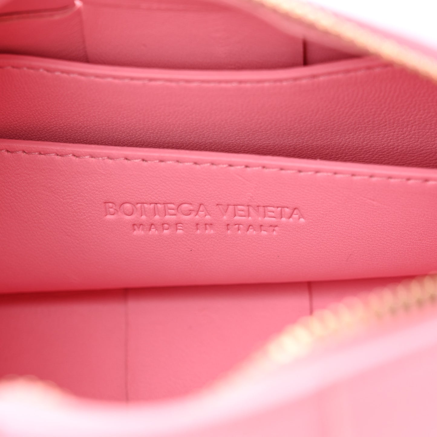 Lambskin Maxi Intrecciato Small Brick Cassette Bag Pink