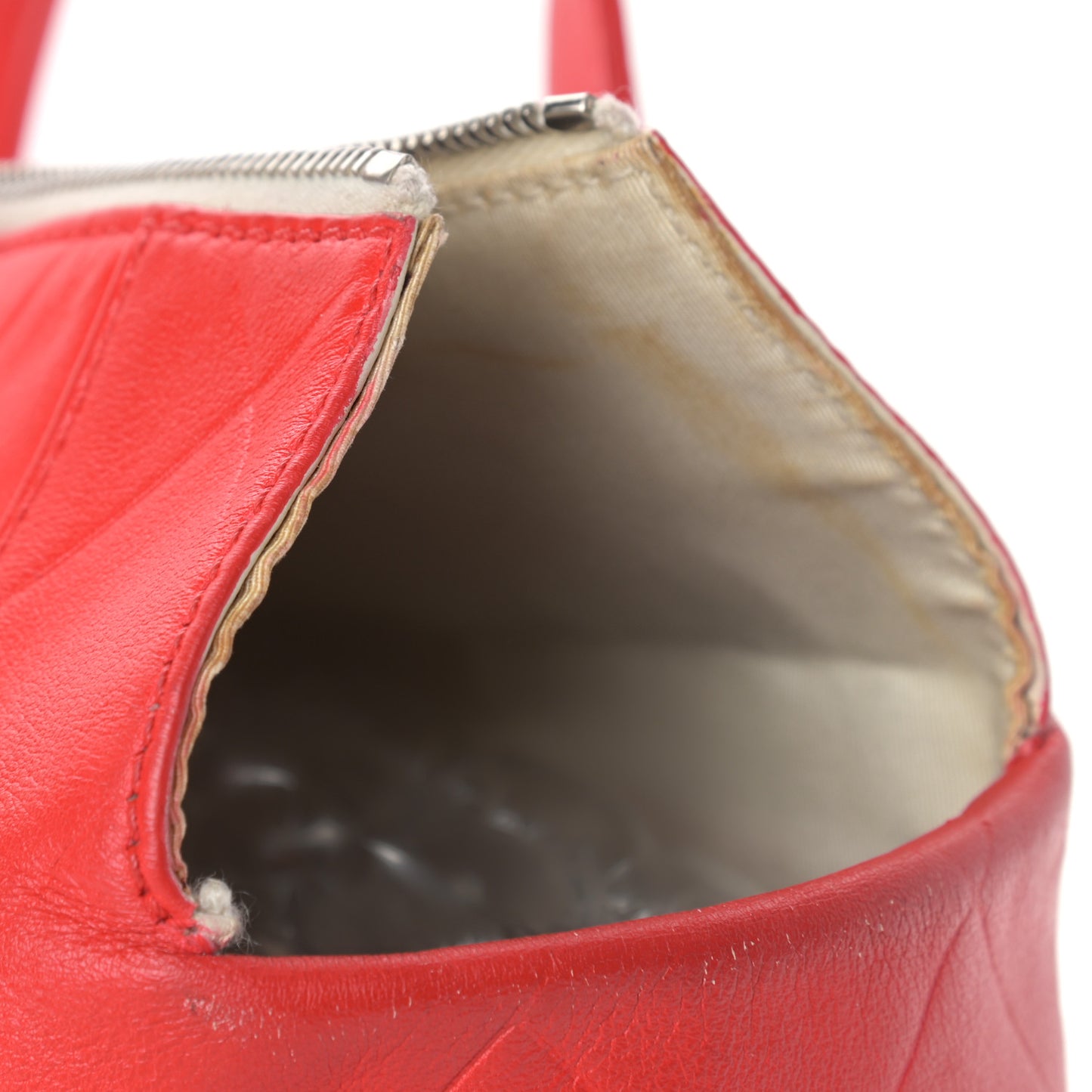 Calfskin CC Chevron All Day Long Tote Red