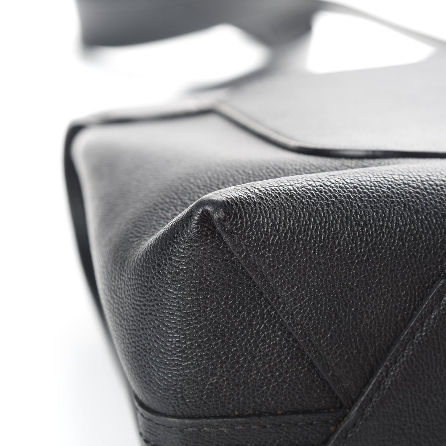 Calfskin Monogram Very One Handle Black