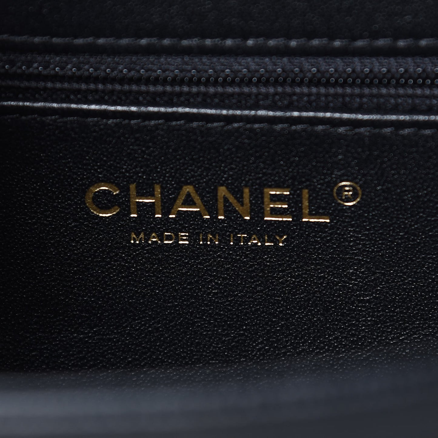 Caviar Quilted Medium Business Affinity Flap Black