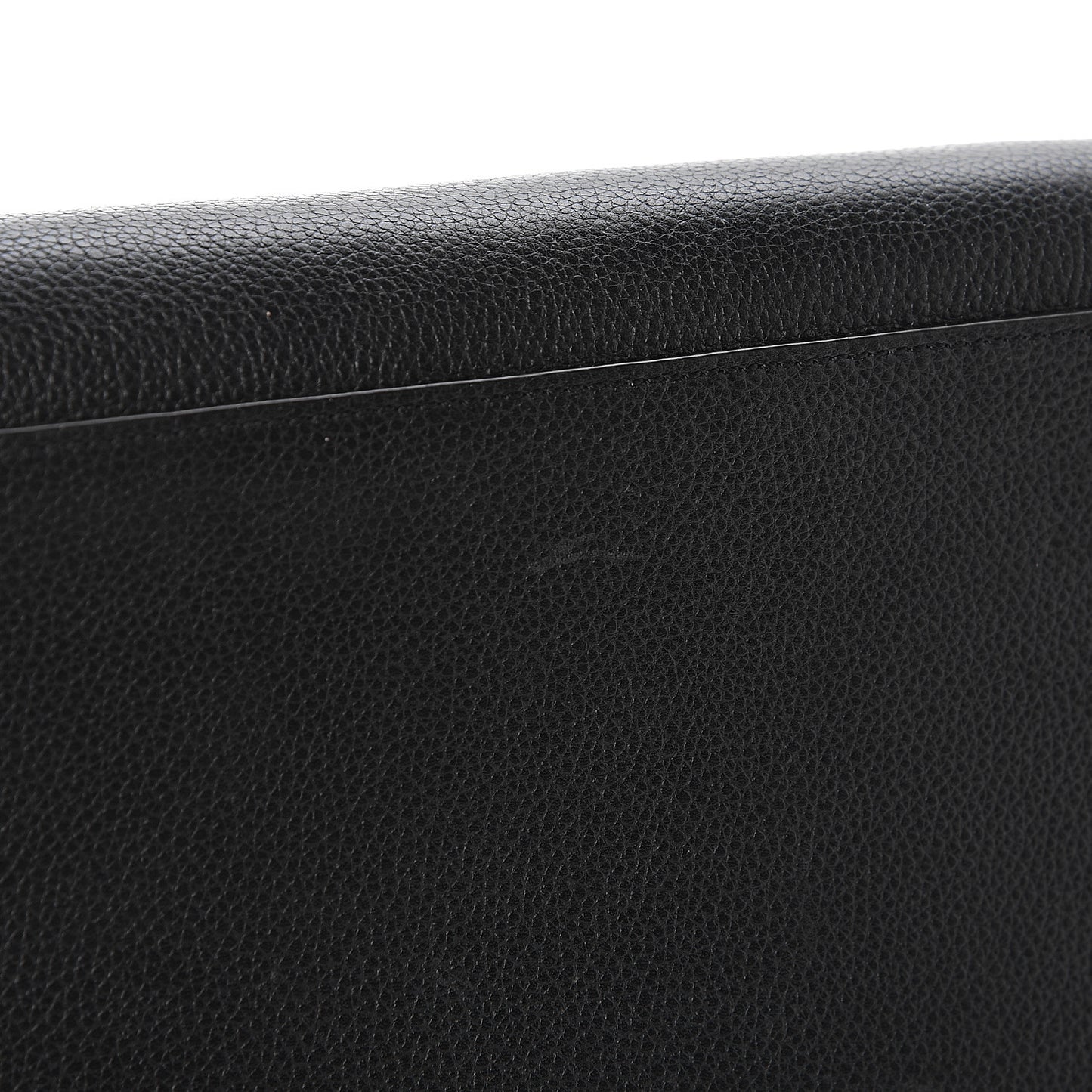 Calfskin Studded City Steamer MM Black