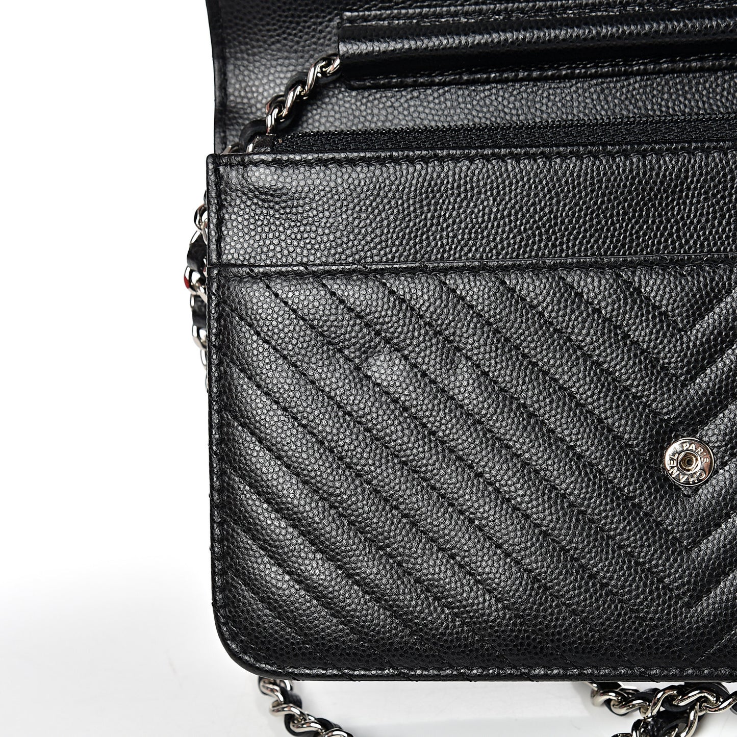 Caviar Chevron Quilted Wallet On Chain WOC Black