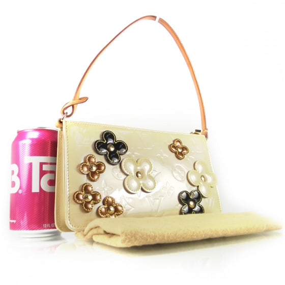 Louis Vuitton Vernis Lexington Fleurs Pochette Beige 2 of 8