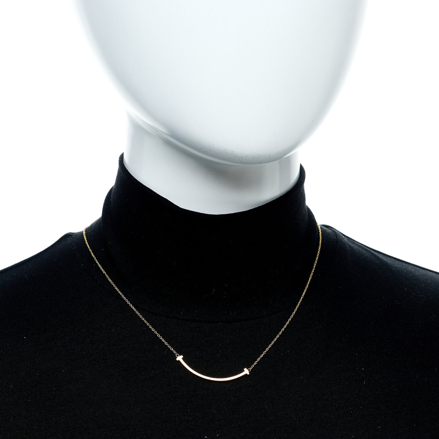 18K Yellow Gold Small T Smile Pendant Necklace