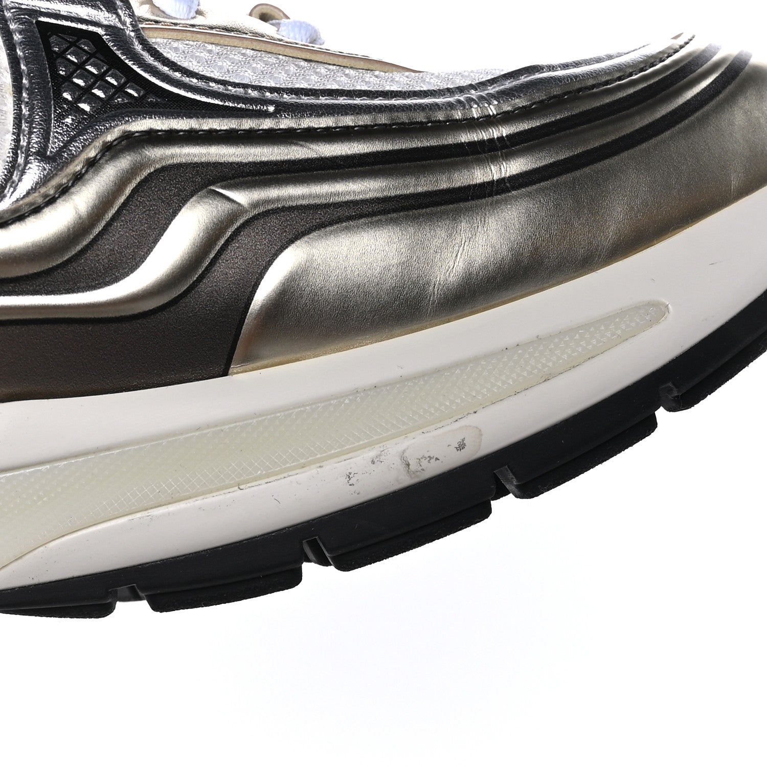 Chanel Fabric Laminated Calfskin Stretch CC Sneakers 39 White Gold