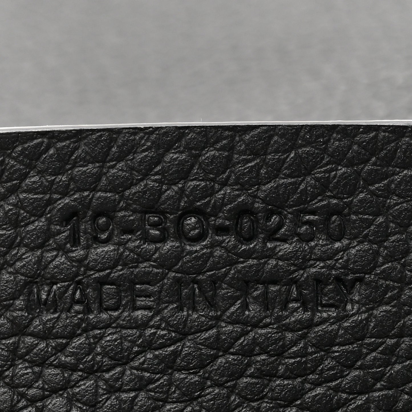 X SHAWN STUSSY Grained Calfskin Saddle Messenger Bag Black