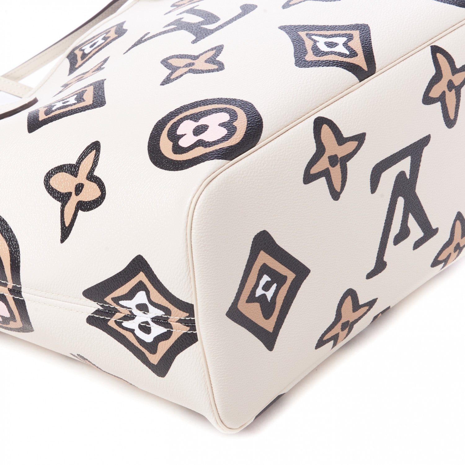 Louis Vuitton Monogram Giant Wild At Heart Neverfull MM Creme 7 of 9