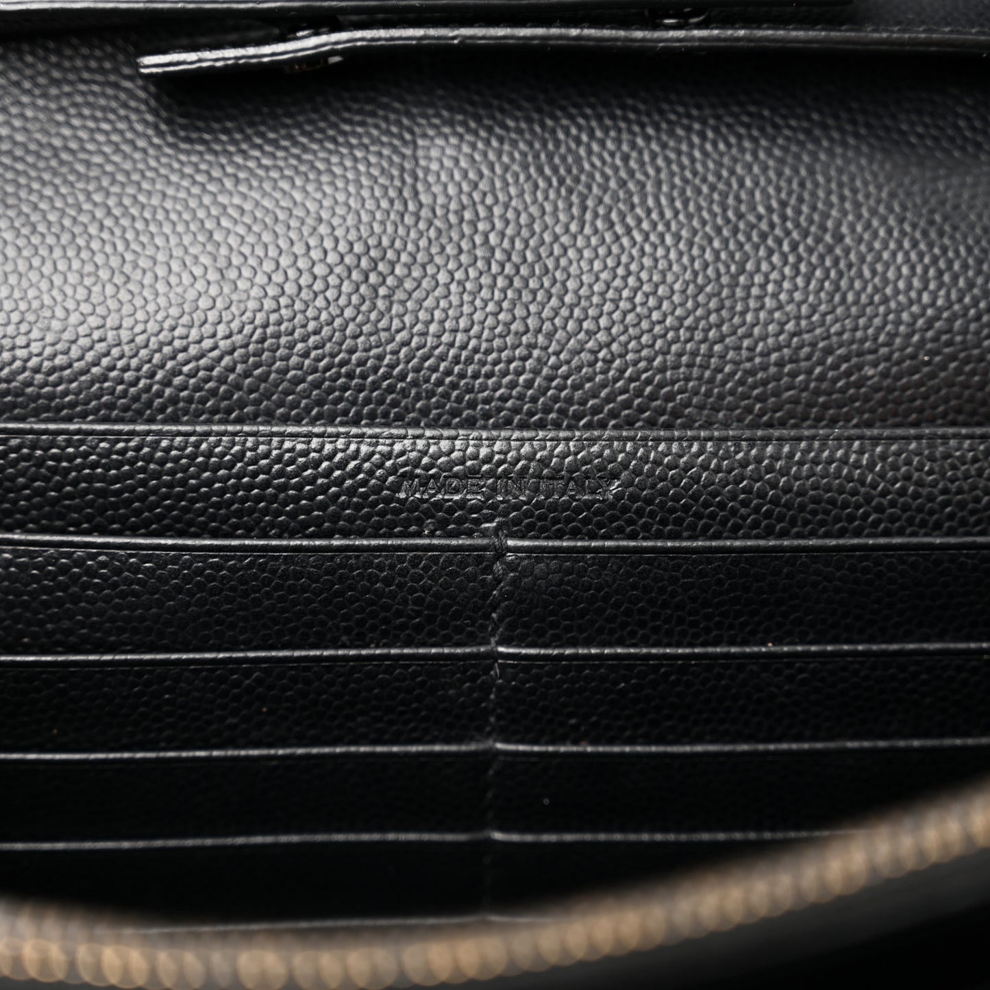 Grain De Poudre Matelasse Chevron Monogram Monochrome Chain Wallet Black