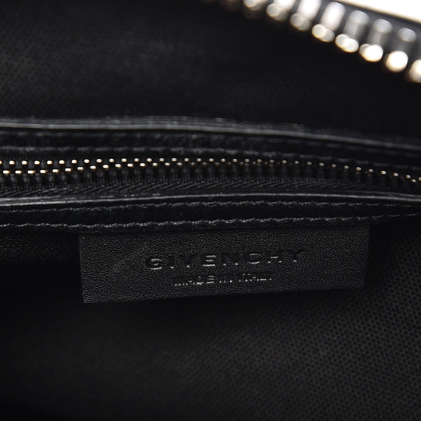 Calfskin Chain Detail Mini Antigona Black