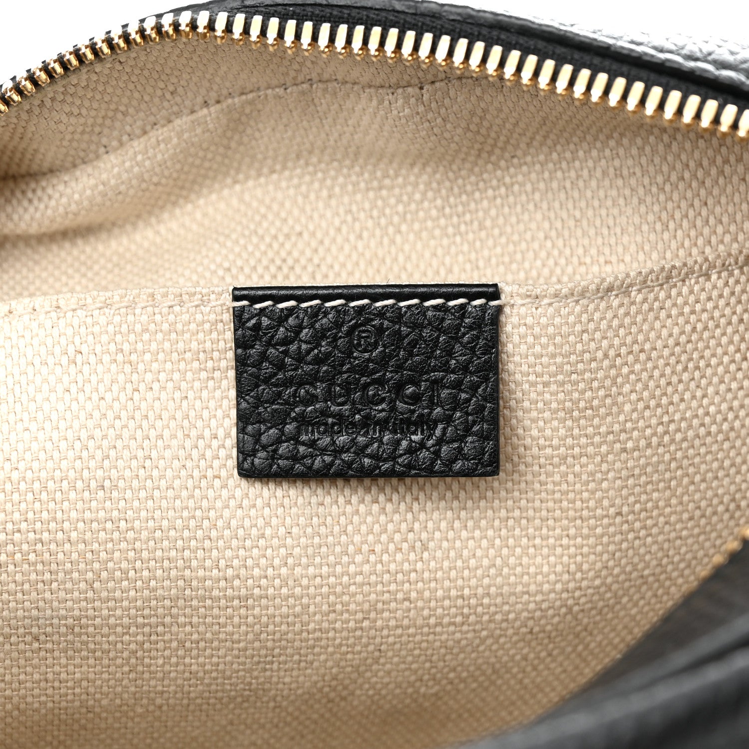 Gucci Pebbled Calfskin Small Soho Disco Bag Black 7 of 11