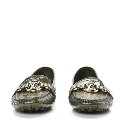 Louis Vuitton Calfskin Crocodile Embossed Dauphine Loafers 40 Green 2 of 9