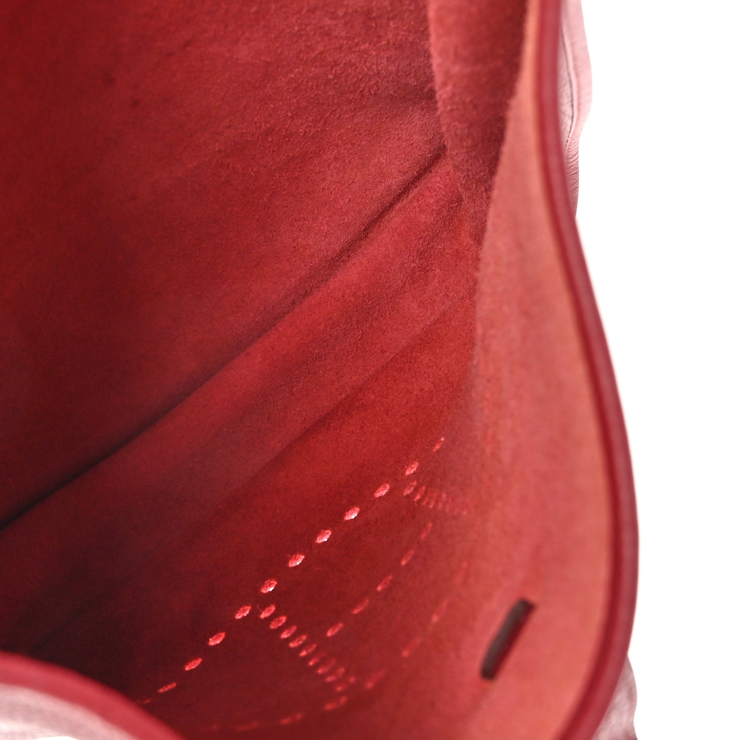 Taurillon Clemence Evelyne III GM Rubis