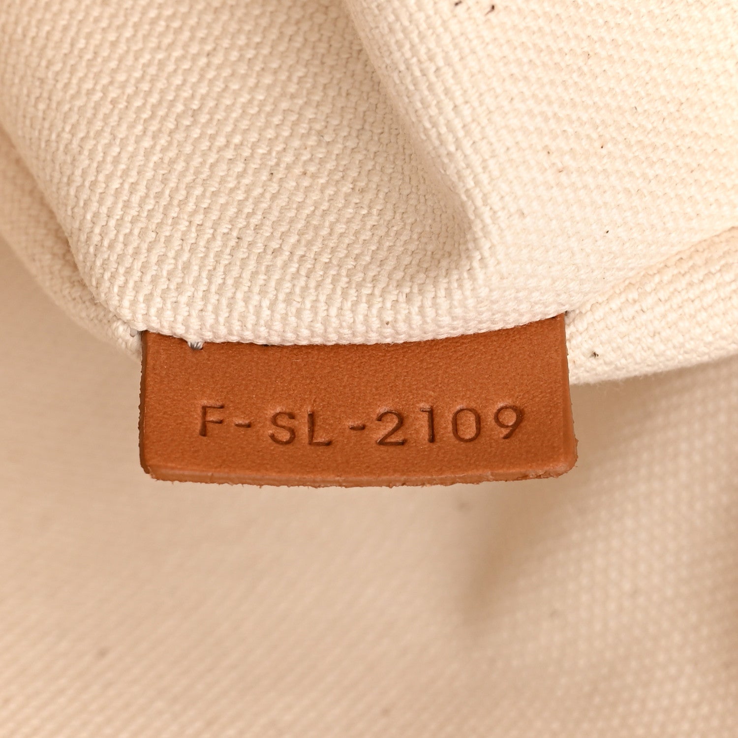 Celine Canvas Calfskin Horizontal Cabas Natural Tan 8 of 20