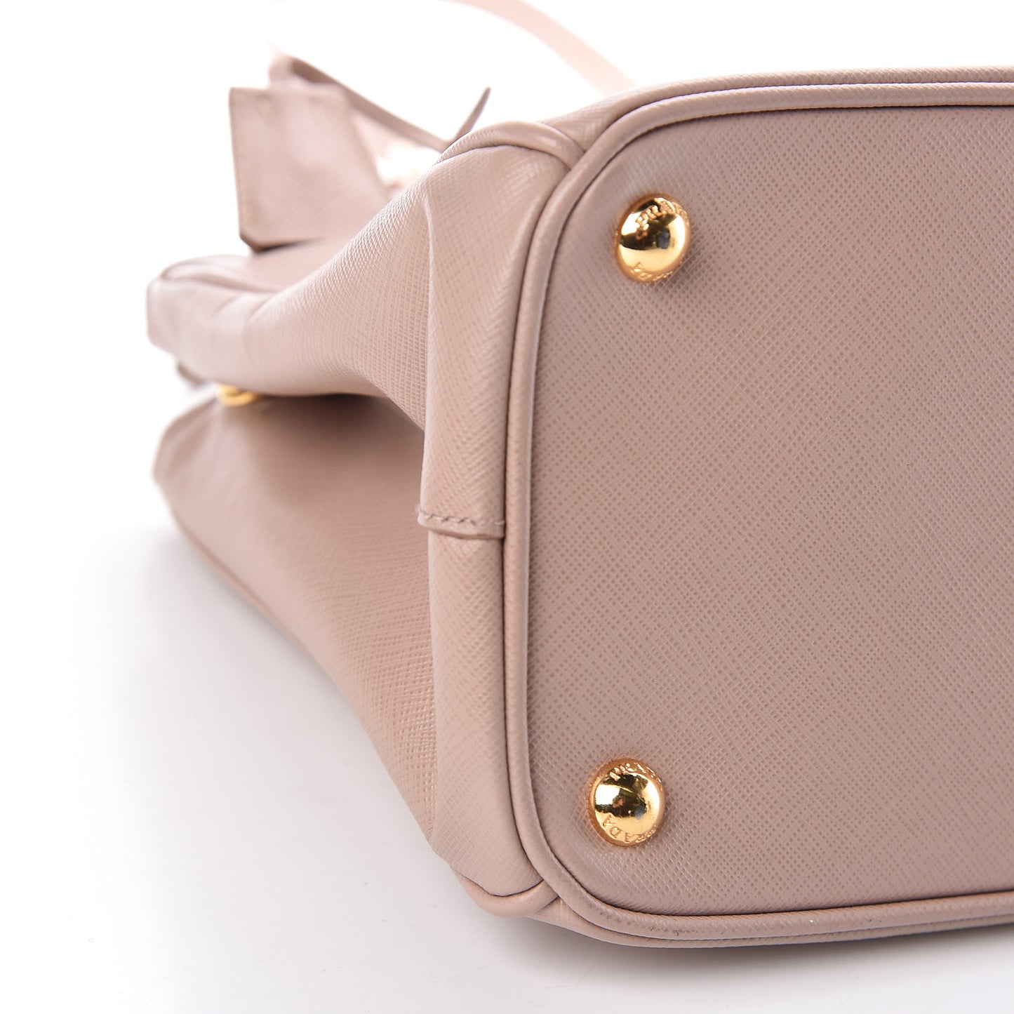 Saffiano Small Galleria Double Zip Tote Cammeo