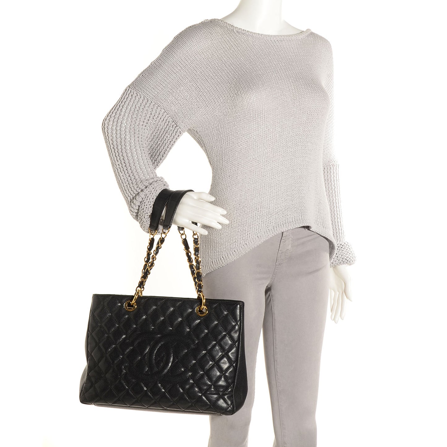 Caviar Grand Shopping Tote GST Black