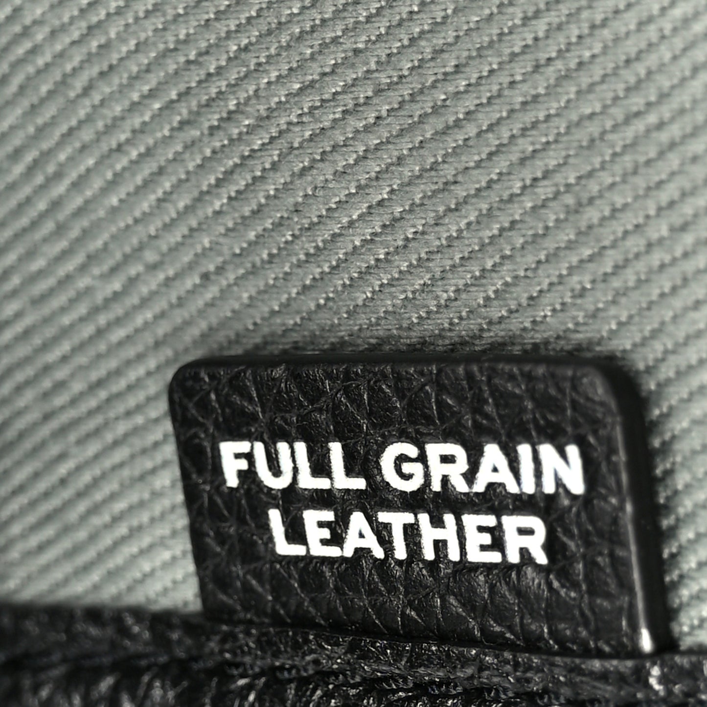 Grained Calfskin Medium The Tote Bag Black