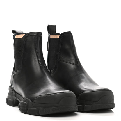 Gucci Calfskin Logo Ankle Boots 36.5 Black 2 of 10