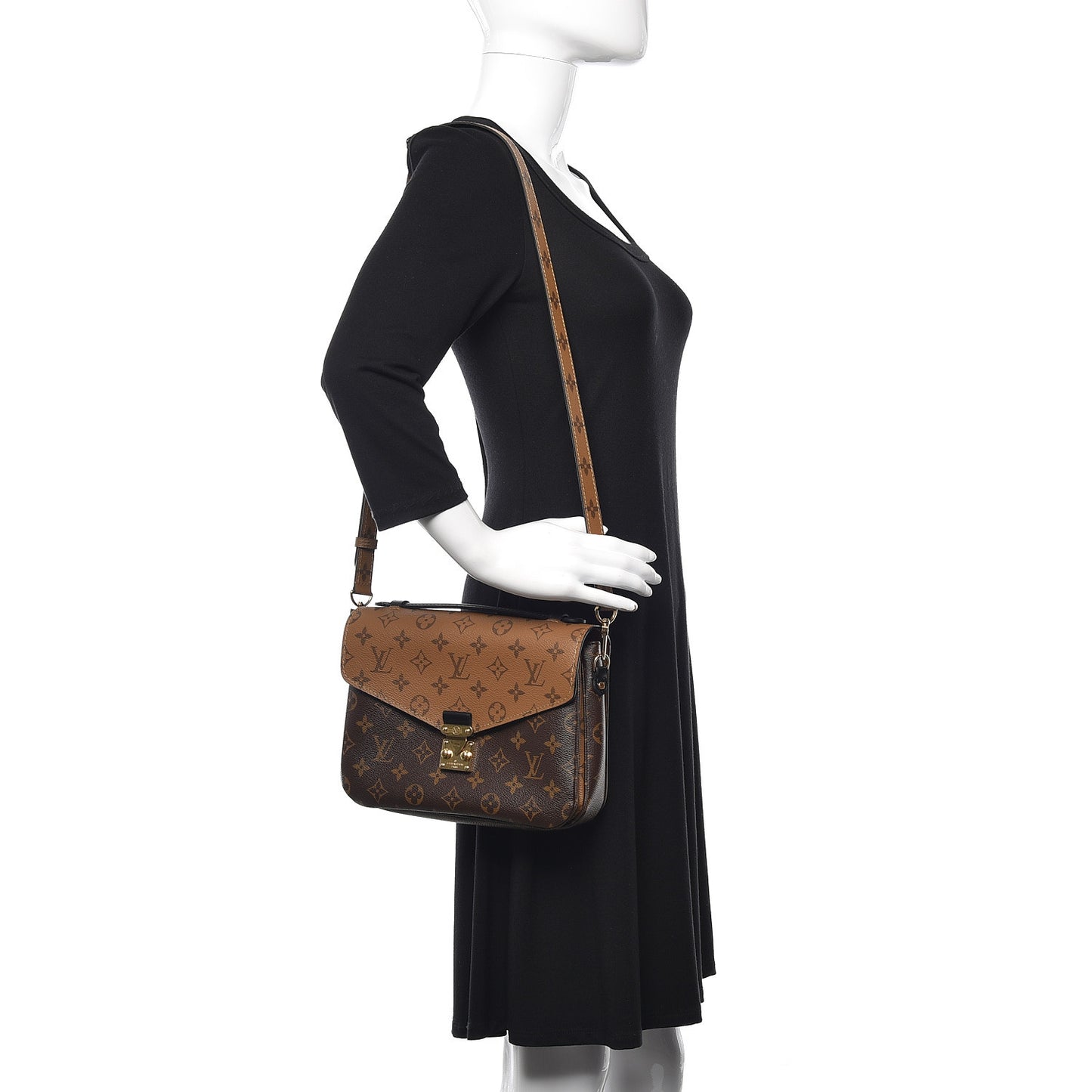 Reverse Monogram Pochette Metis
