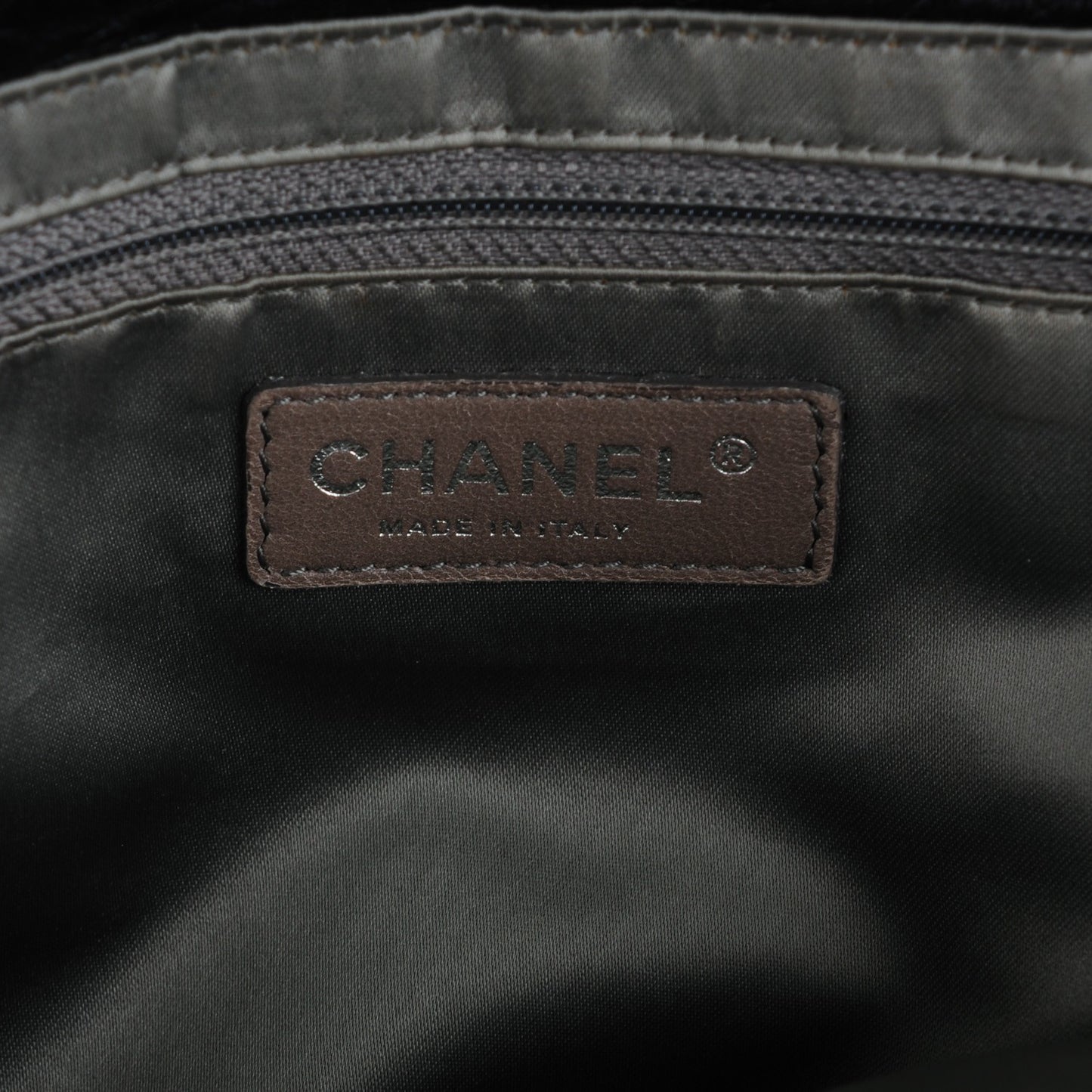 Lambskin Quilted Padded Envelope Flap Black