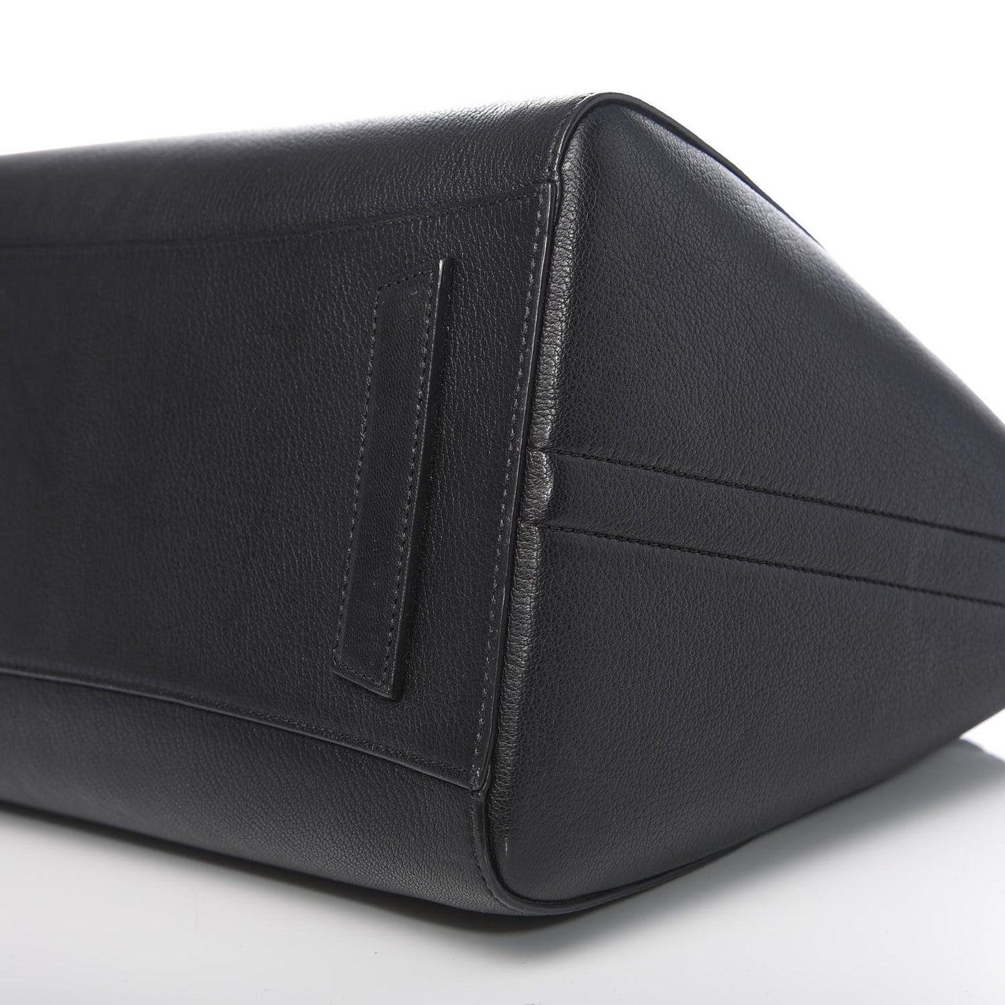 Sugar Goatskin Medium Antigona Black