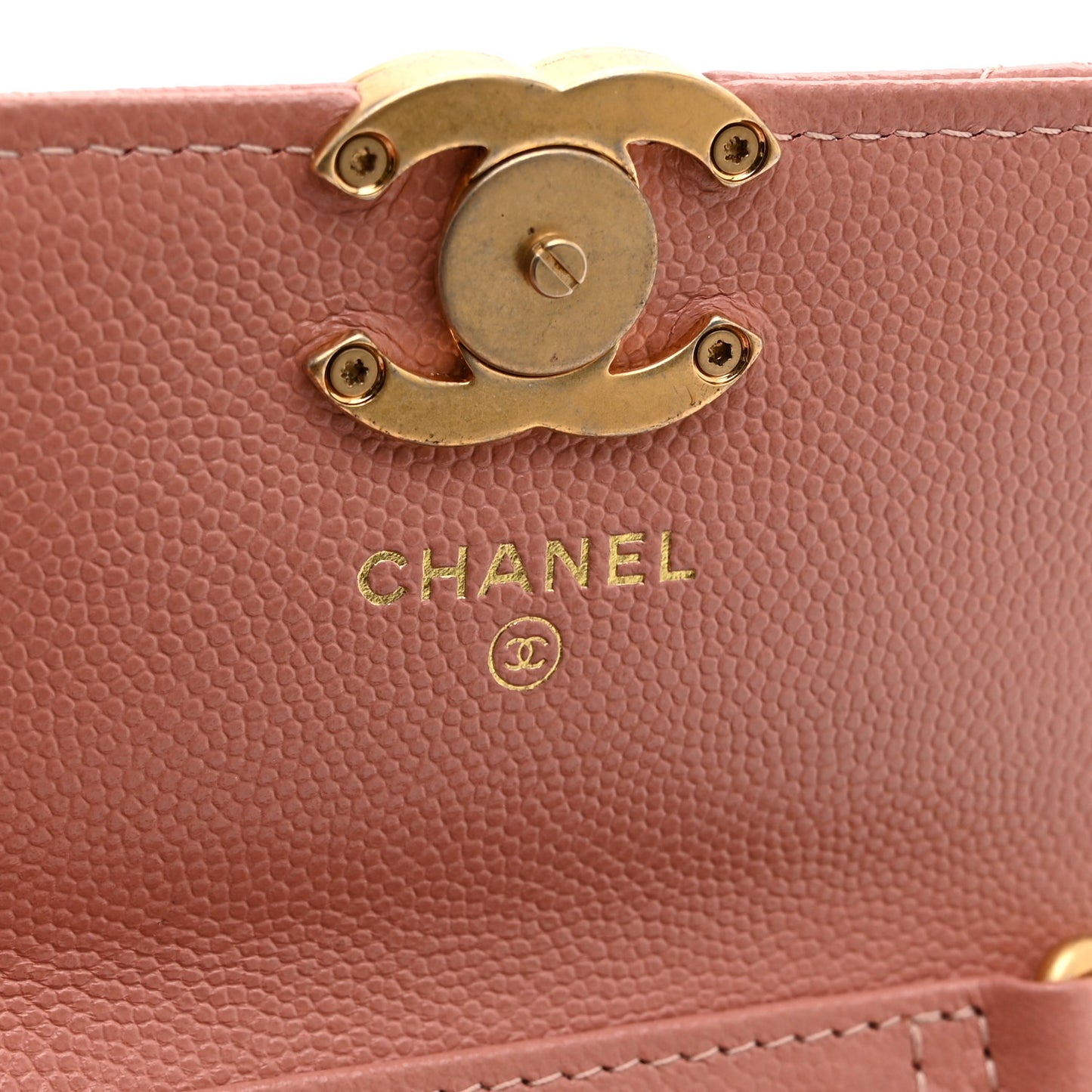 Caviar Quilted Bracelet On Chain Clutch Pink