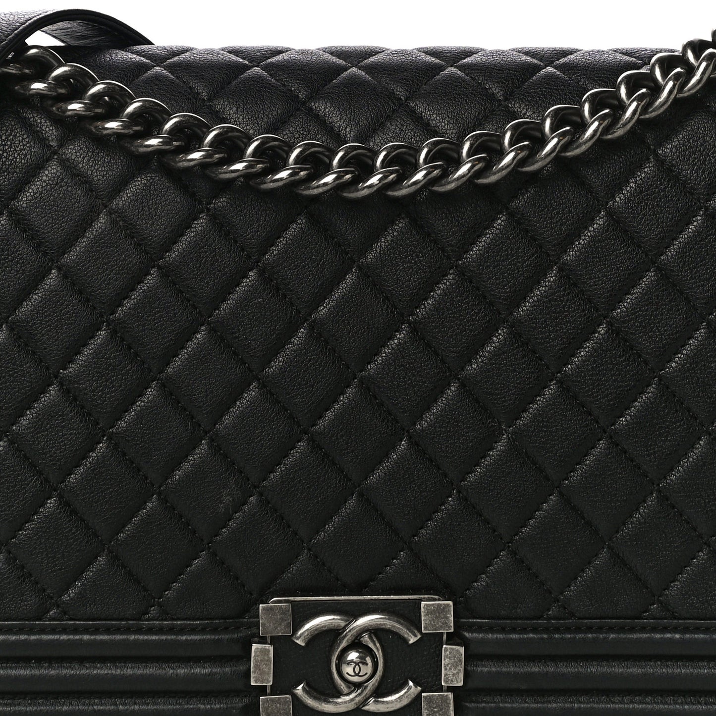 Grained Calfskin Quilted New Medium Boy Flap Black