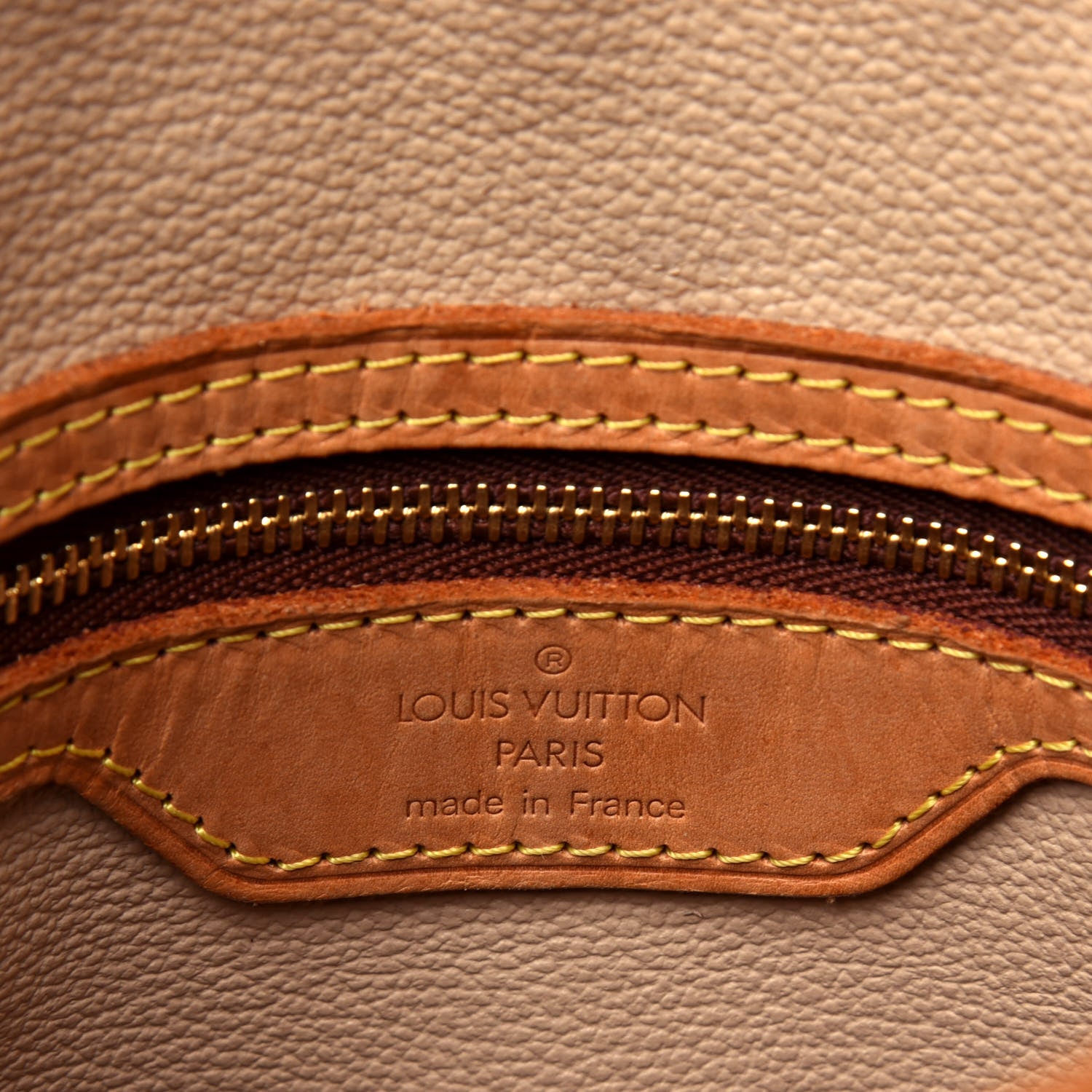 Louis Vuitton Monogram Petit Bucket 23 7 of 25