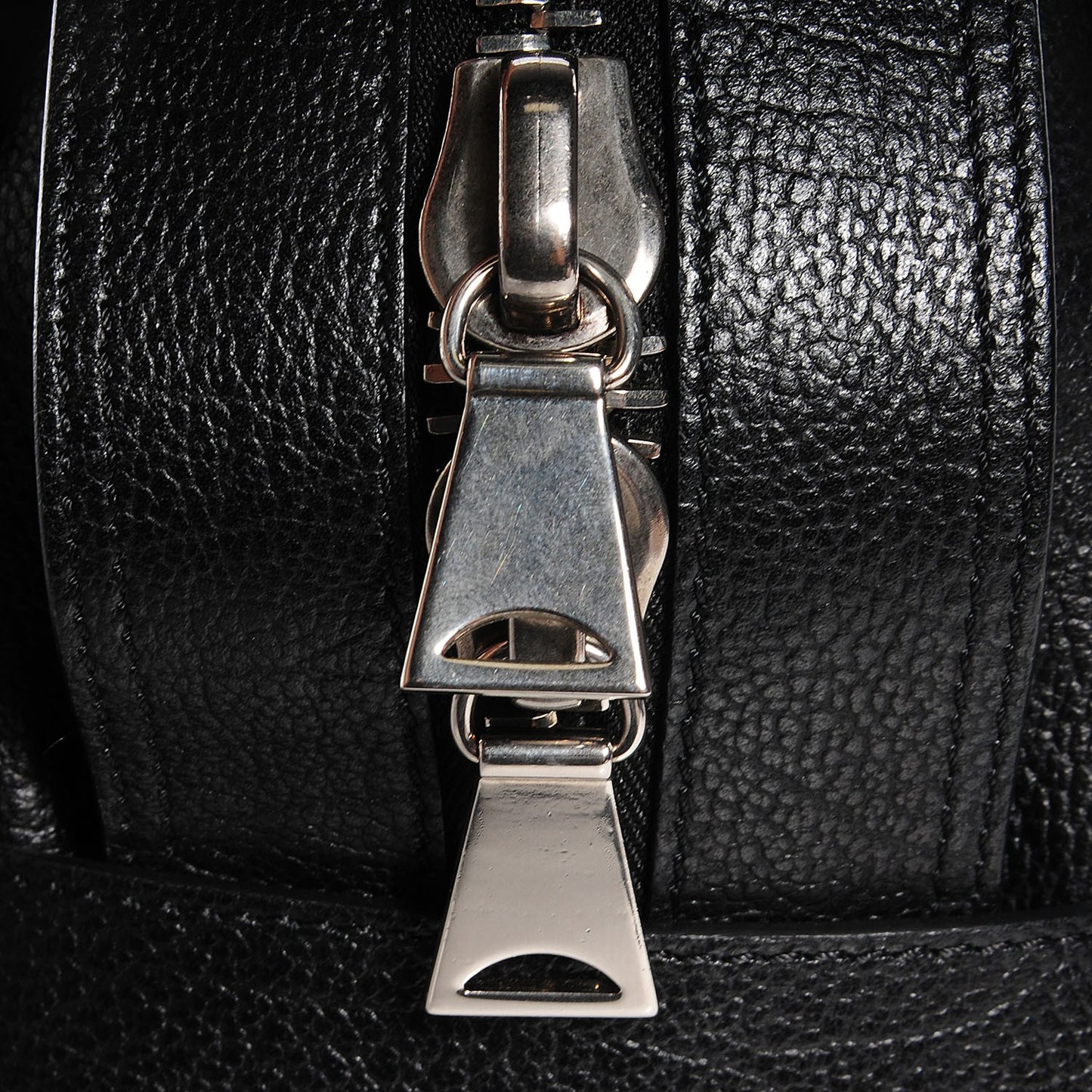 Vacchetta Calfskin Small PS13 Satchel Black
