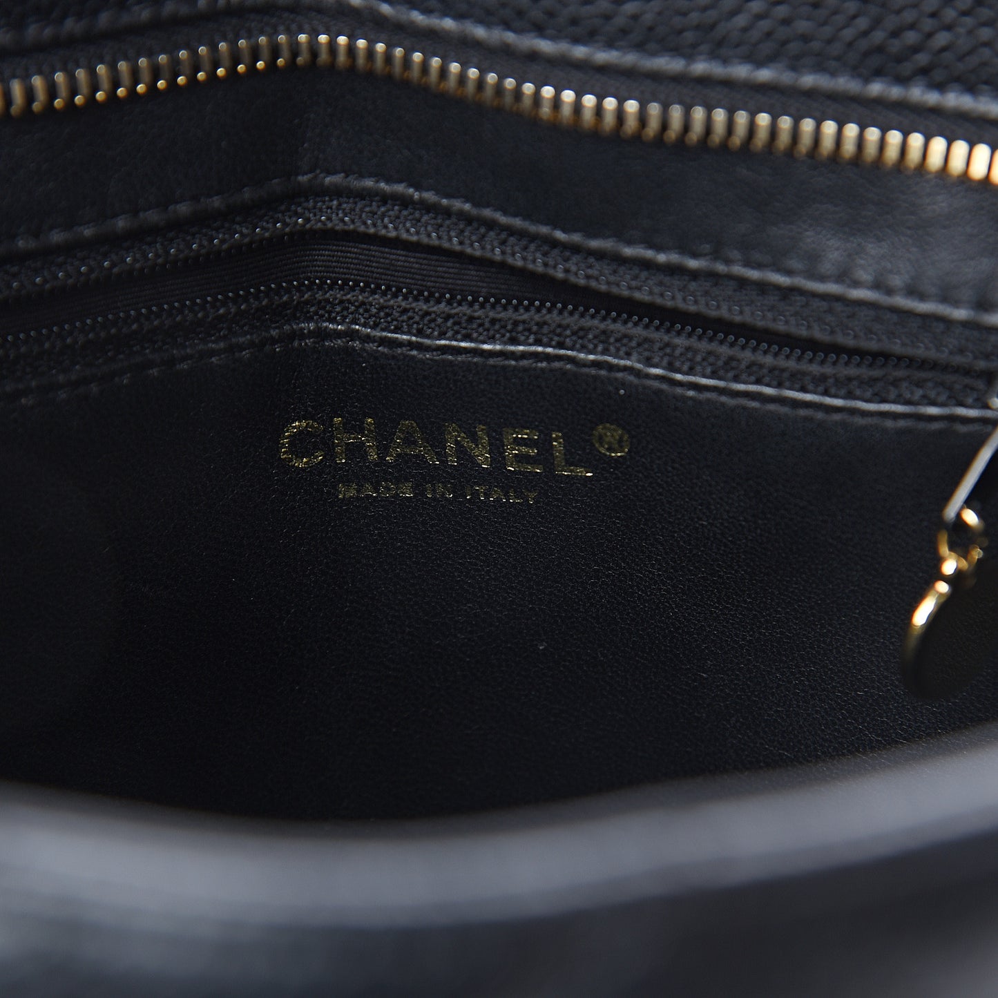 Caviar Quilted Medallion Tote Black
