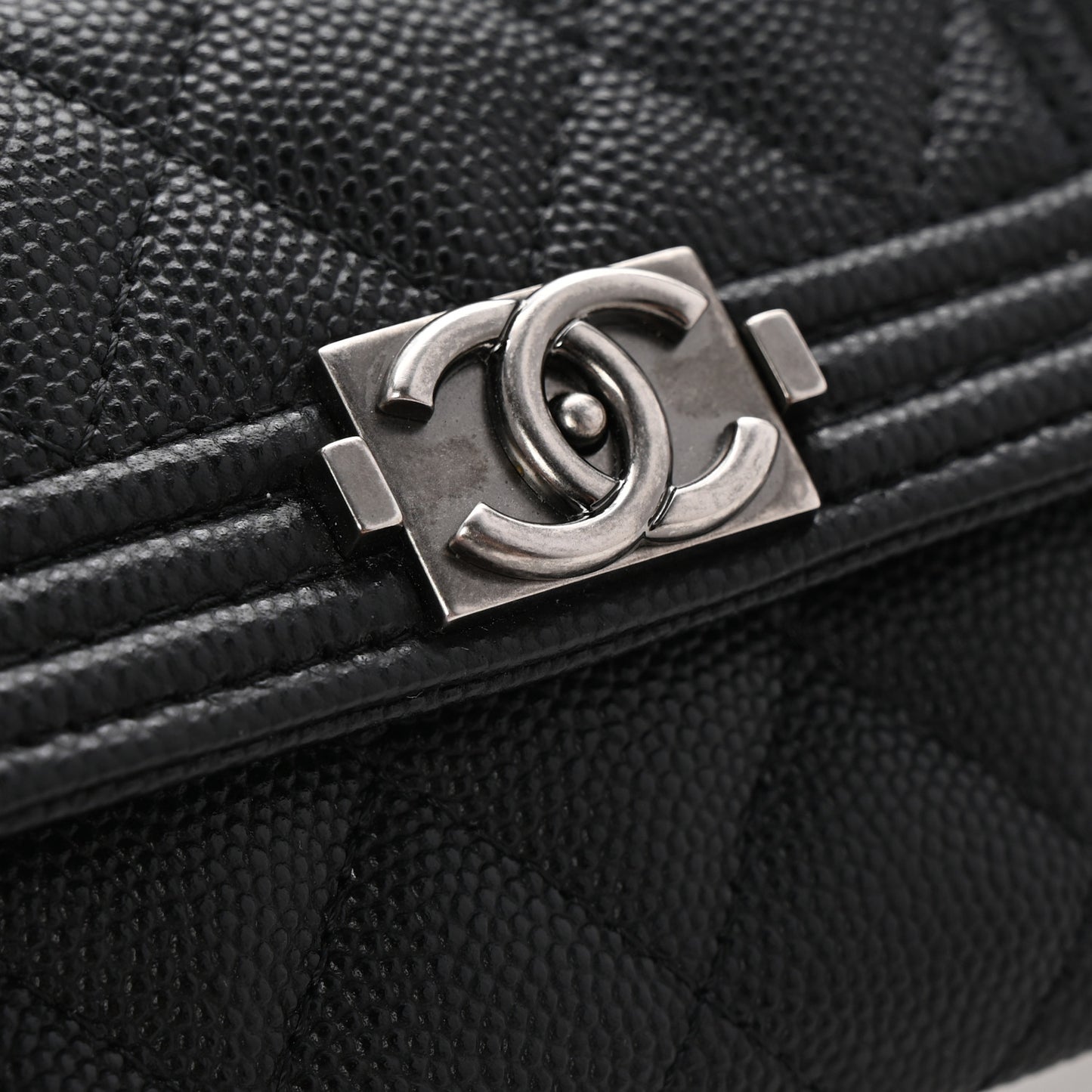 Caviar Quilted Boy Flap Card Holder Black