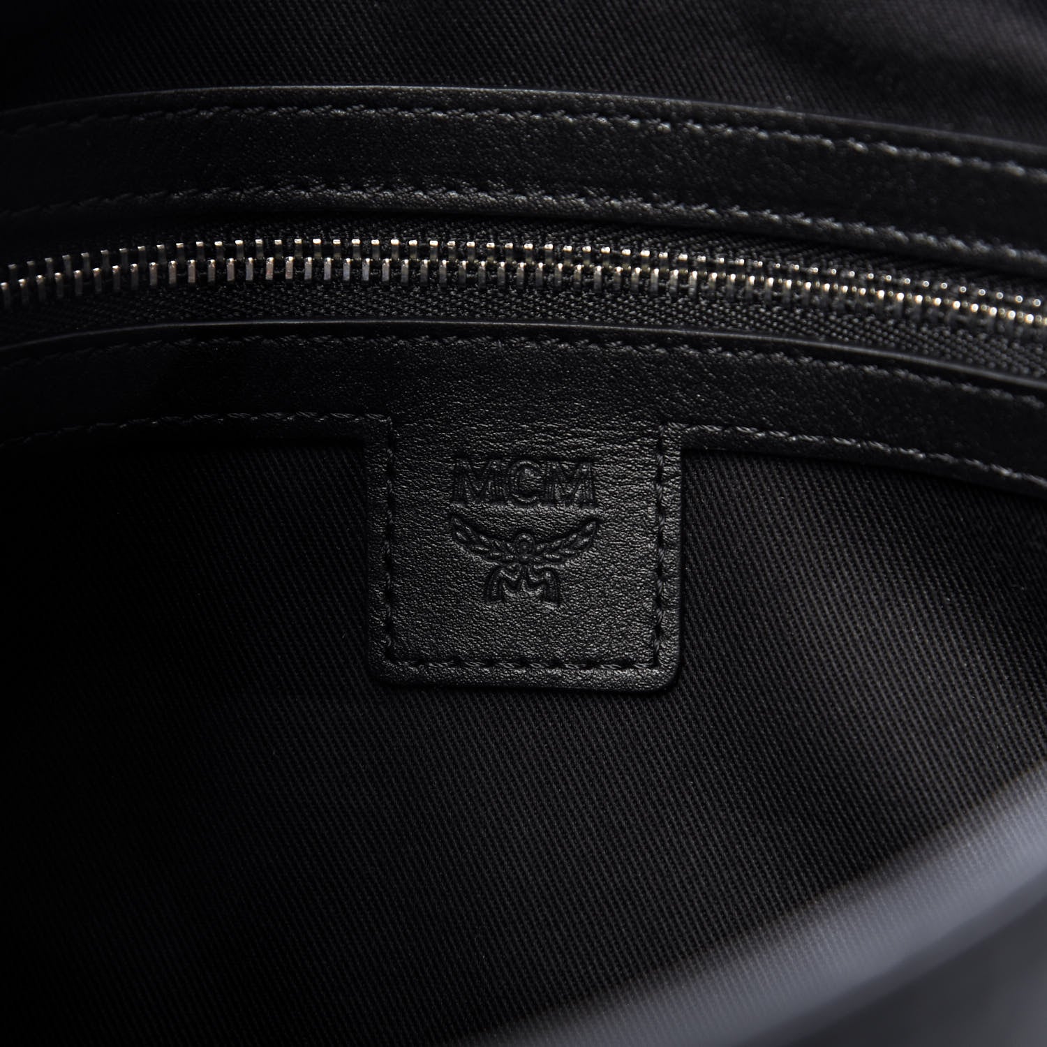 MCM Visetos Zip Pouch Black 10 of 10