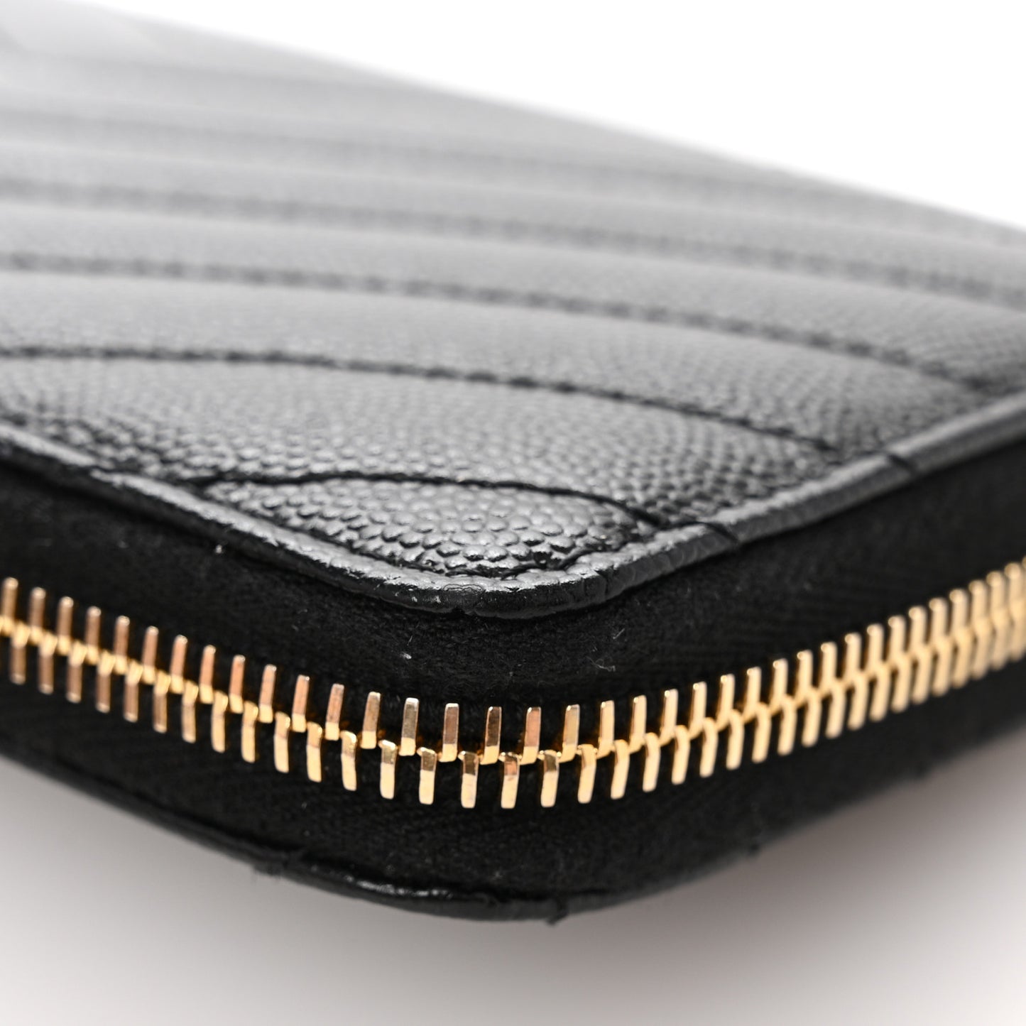 Grain De Poudre Matelasse Chevron Monogram Zip Around Wallet Black