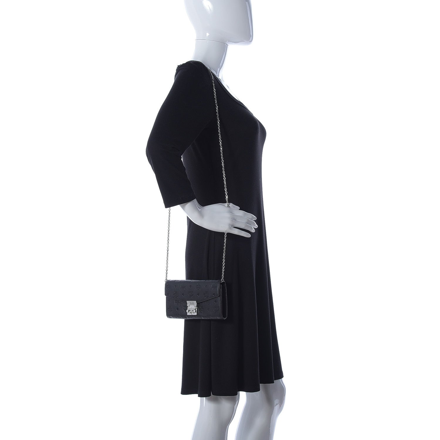 MCM Calfskin Ottomar Large Patricia Wallet On Chain Black 2 of 12