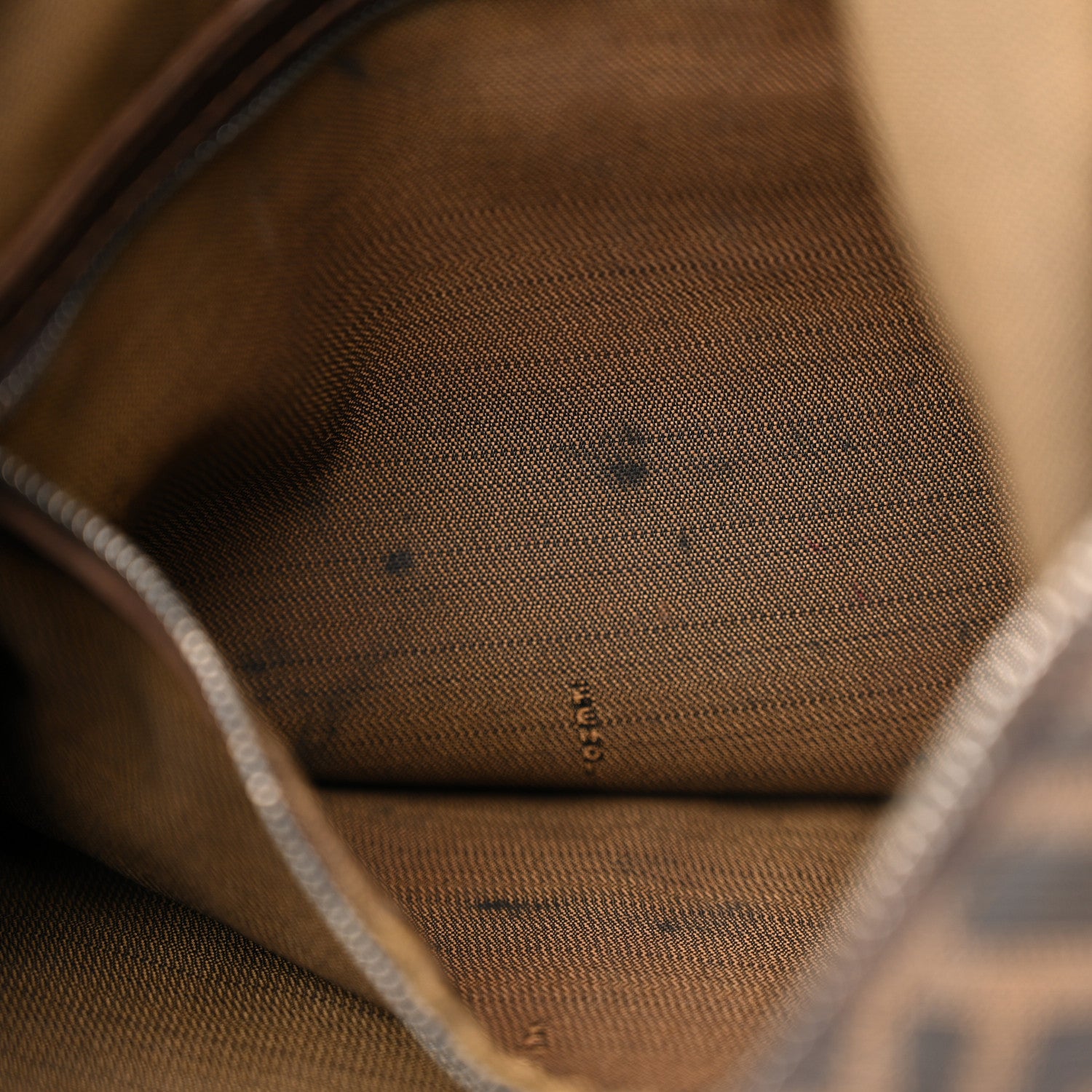 Fendi Zucca Hobo Tobacco 12 of 25