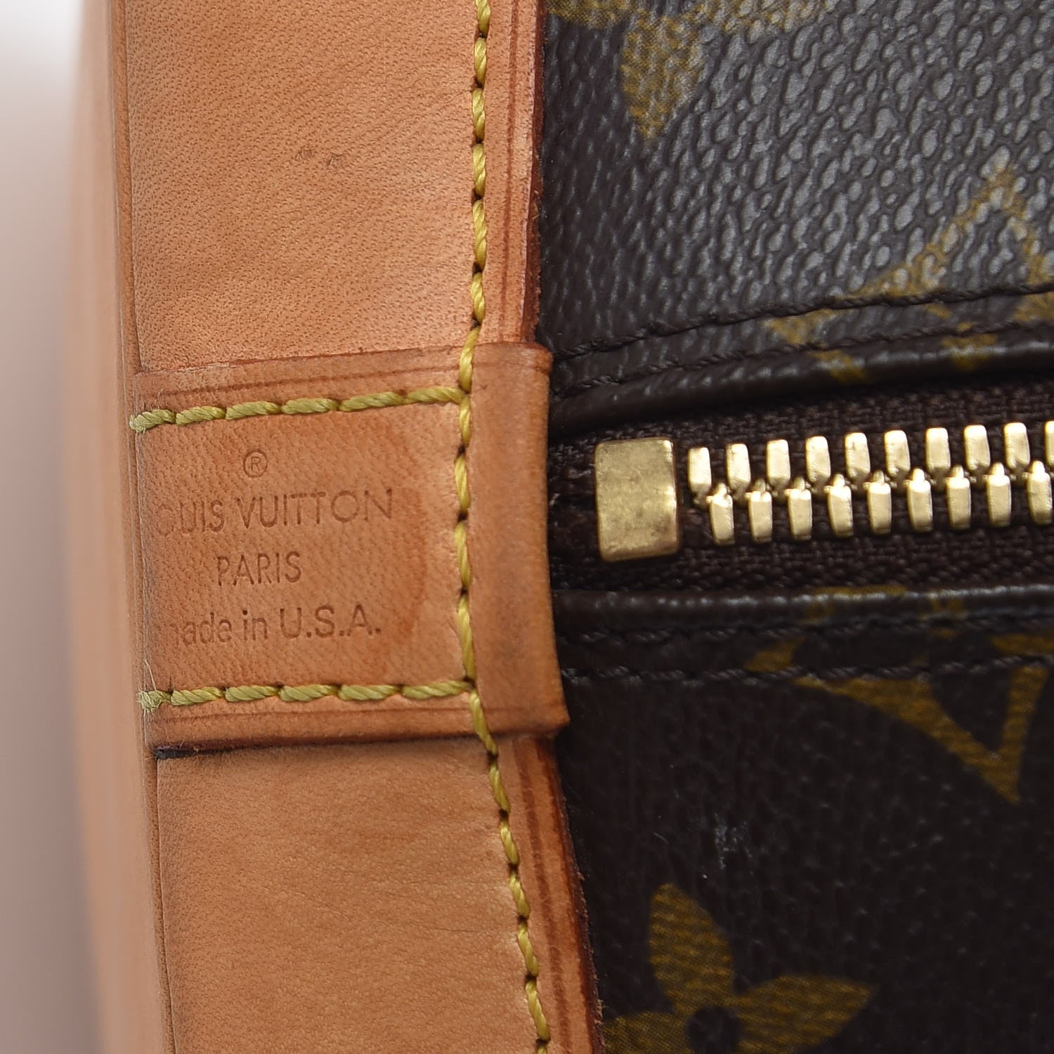 Louis Vuitton Monogram Alma PM 6 of 20