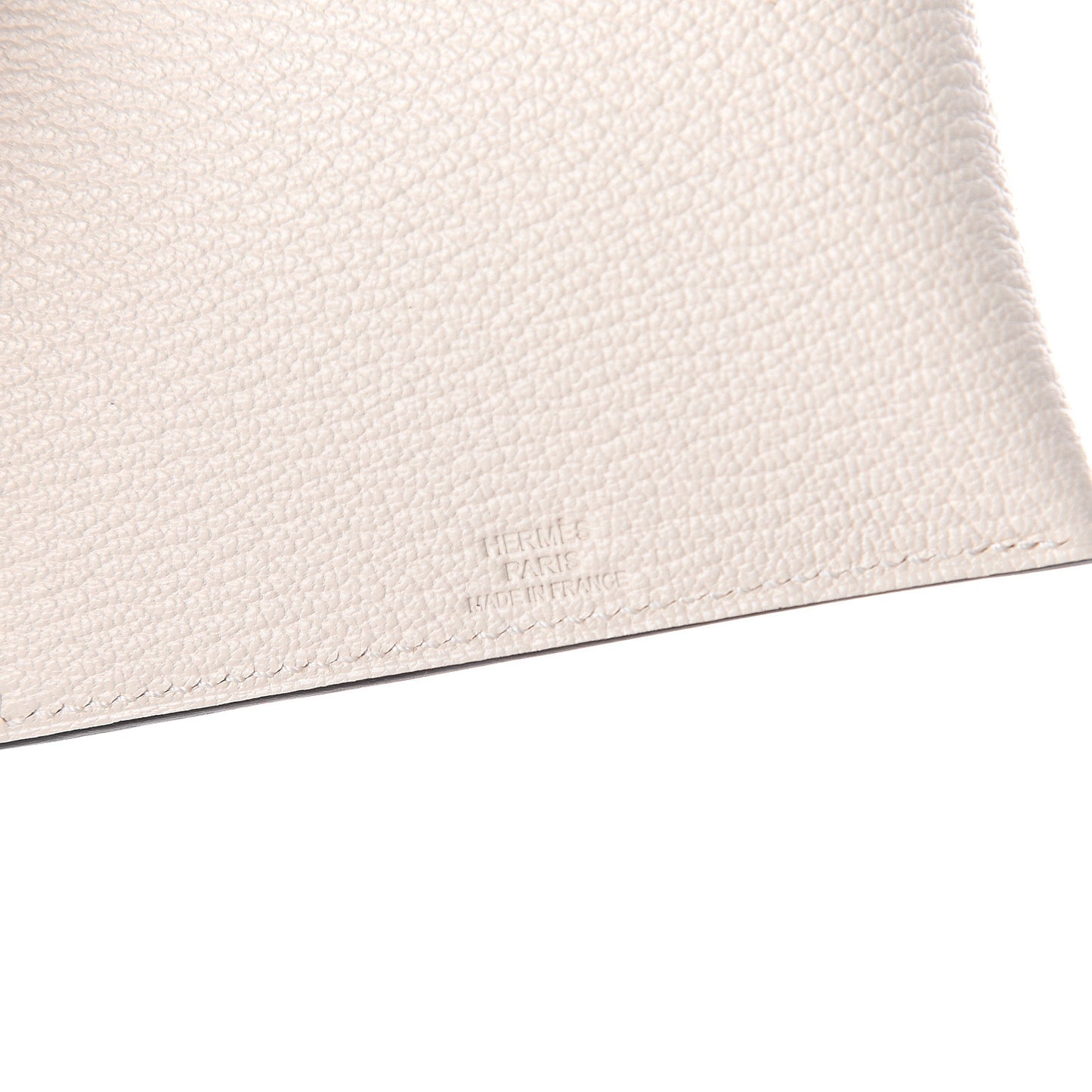 Chevre Mysore Tarmac PM Passport Holder Nata
