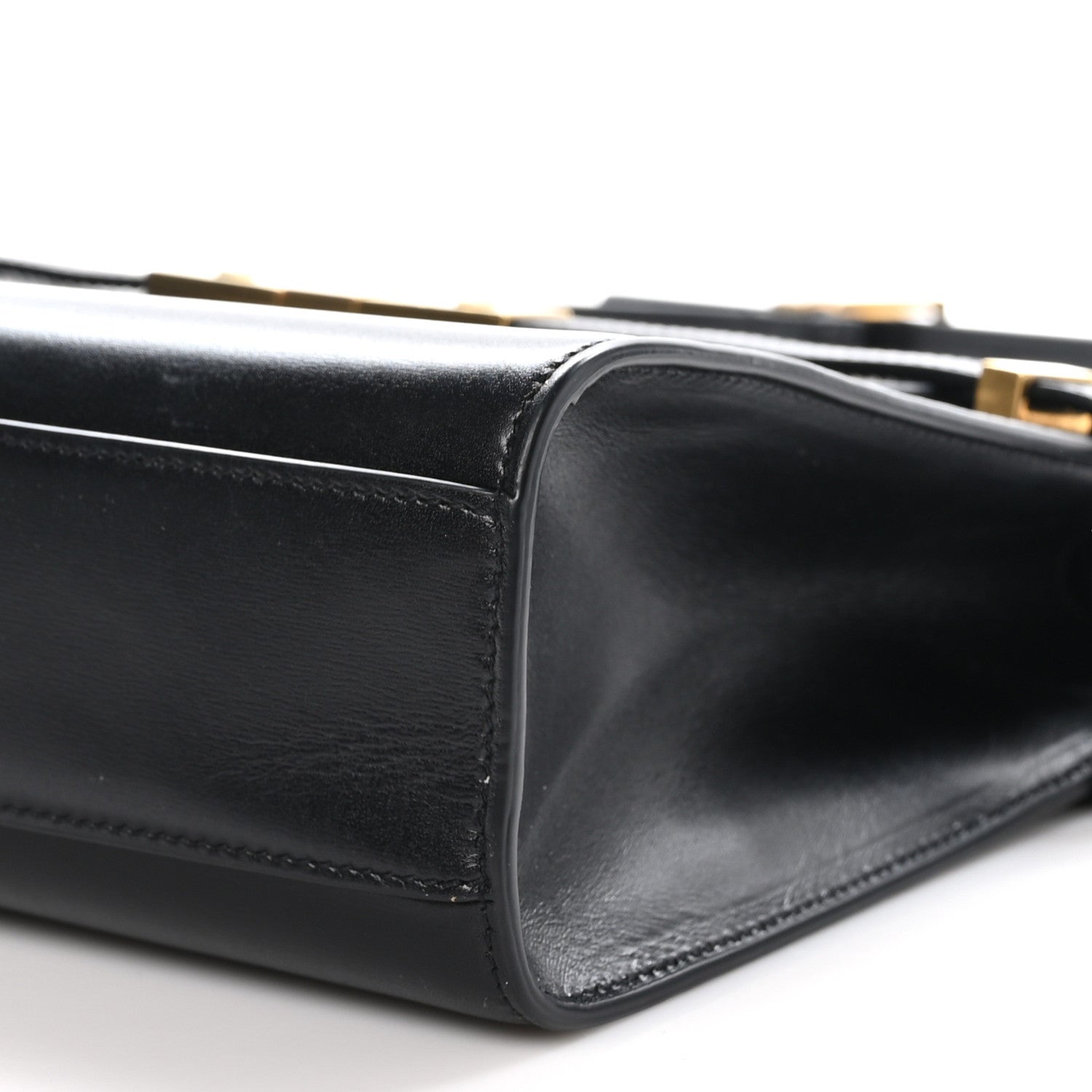 Saint Laurent Smooth Calfskin Manhattan Shoulder Bag Black 10 of 11