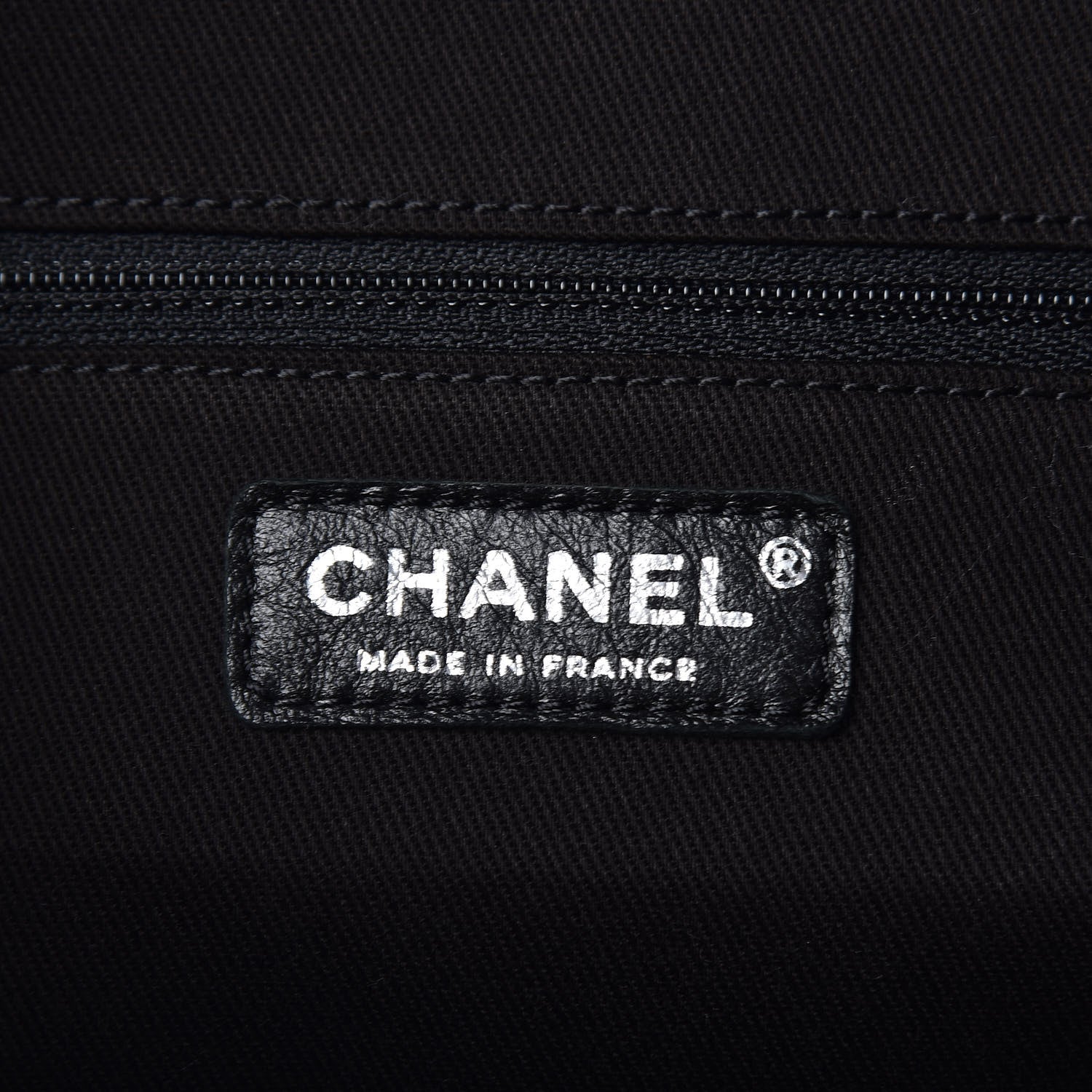 Chanel Calfskin Large Diamond Stitch Tote Black 8 of 11