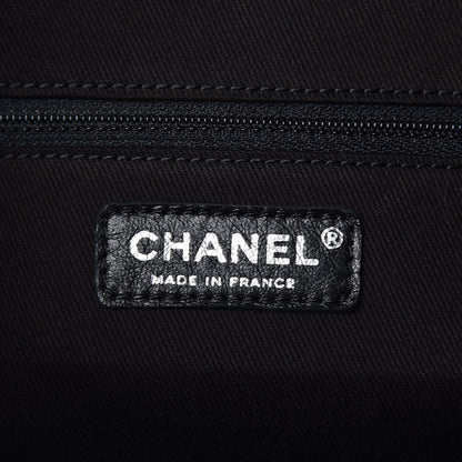 Chanel Calfskin Large Diamond Stitch Tote Black 8 of 11