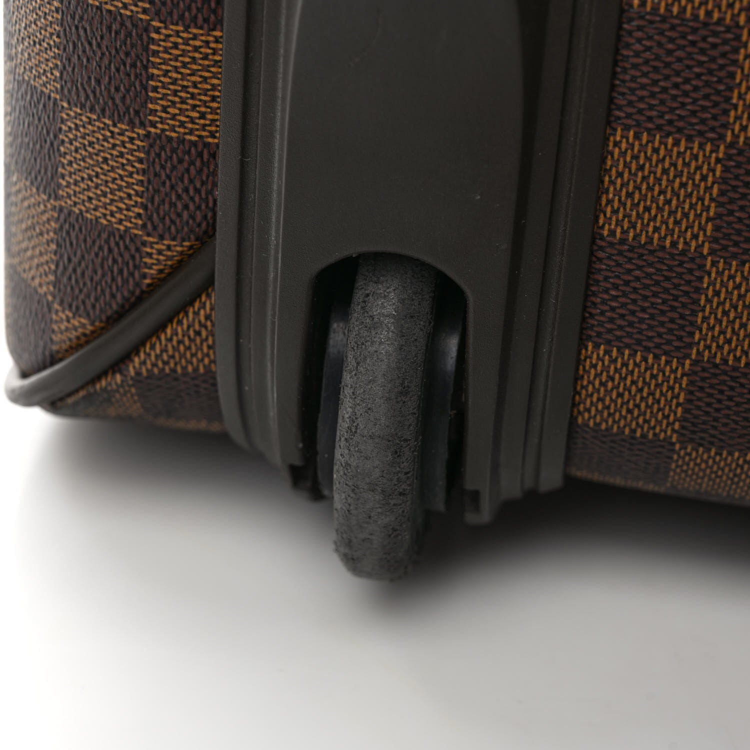 Louis Vuitton Damier Ebene Pegase 45 12 of 13