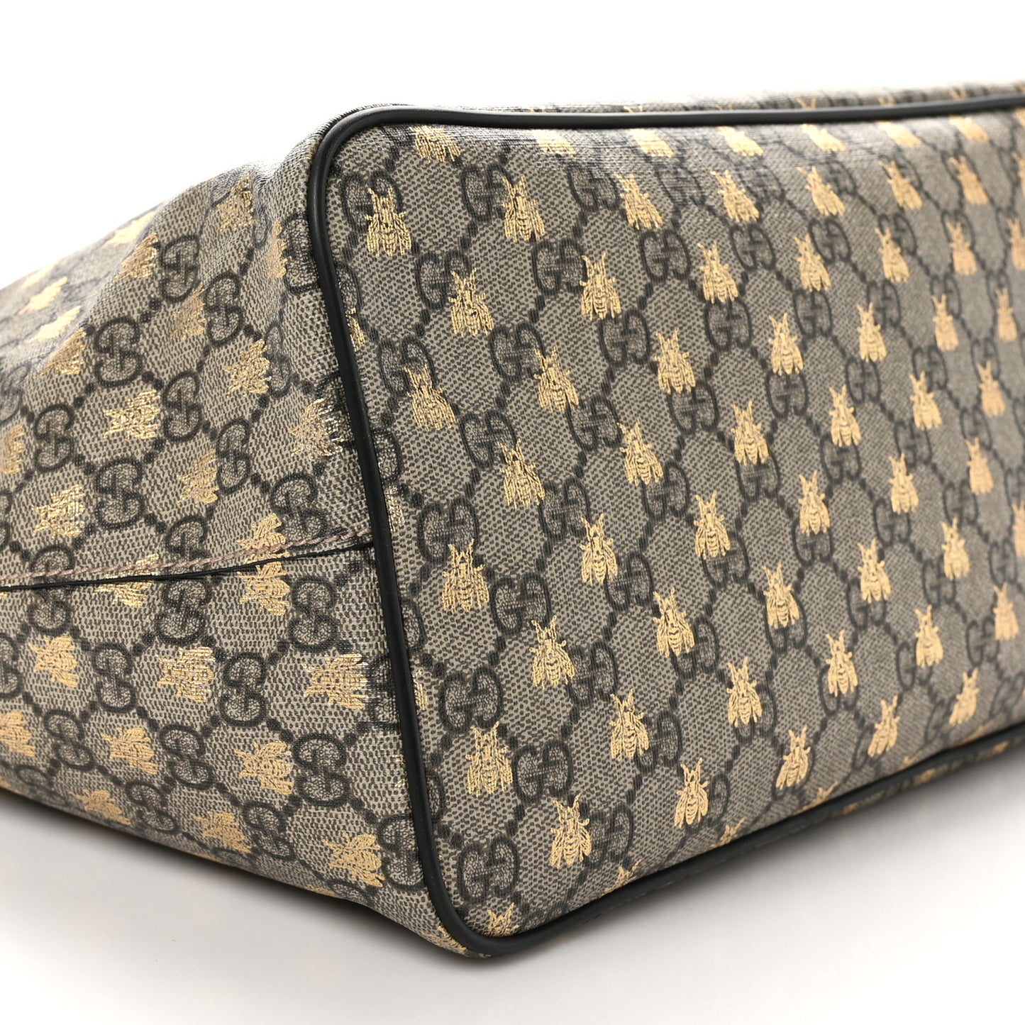 Soft GG Supreme Monogram Bees Medium Crossbody Tote Beige Oro Black