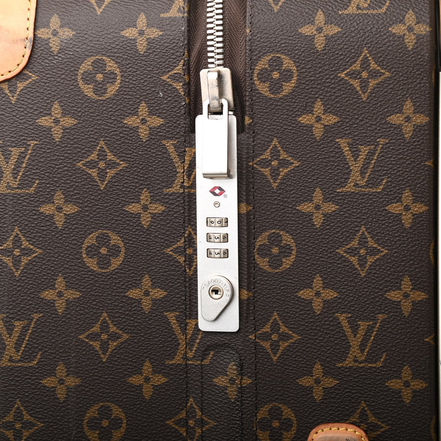 Monogram Horizon 70